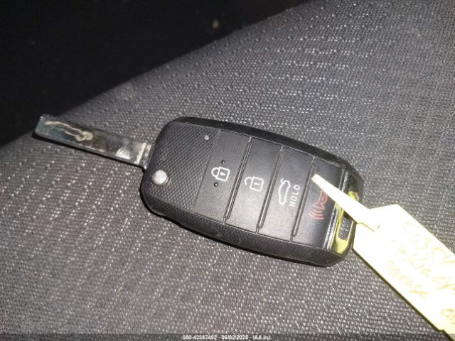 2017 KIA OPTIMA KNAGT4L36H5175562 Photo 10