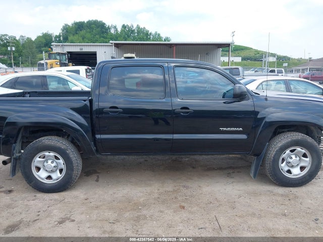 3TMJU4GN5FM189557 Toyota Tacoma Prerunner V6
