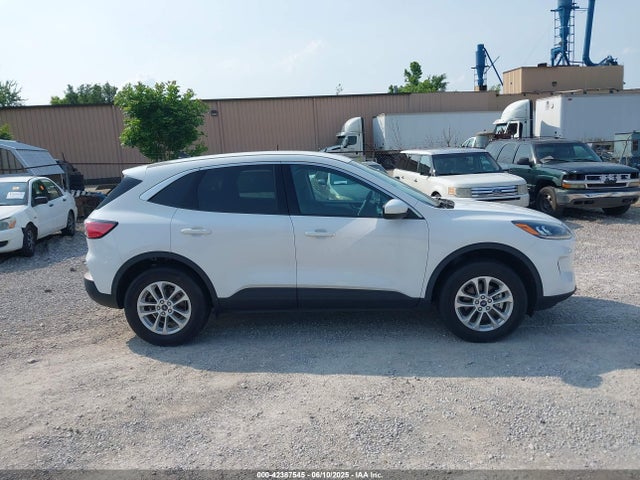 1FMCU9G61LUC60769 Ford ESCAPE SE