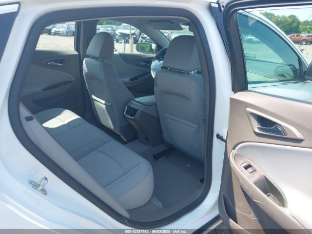 1G1ZD5ST5NF101726 Chevrolet Malibu Fwd Lt