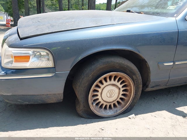 Aukcja sprzedaży 2008 Mercury Grand Marquis Gs, vin: 2MEFM74V88X603917, numer aukcji: 42387573
