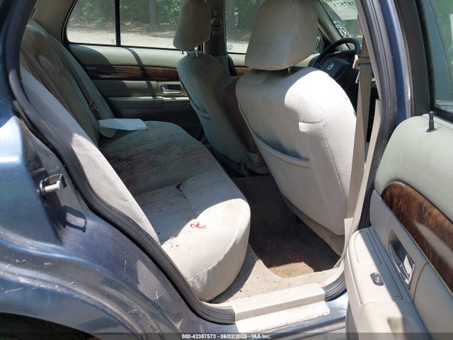 2008 Mercury Grand Marquis Gs მანქანა იყიდება აუქციონზე, vin: 2MEFM74V88X603917, აუქციონის ნომერი: 42387573