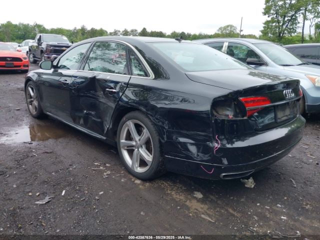 2018 AUDI A8 L WAU44AFD1JN000676 Photo 2