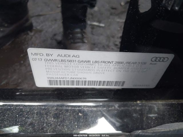 2018 AUDI A8 L WAU44AFD1JN000676 Photo 8