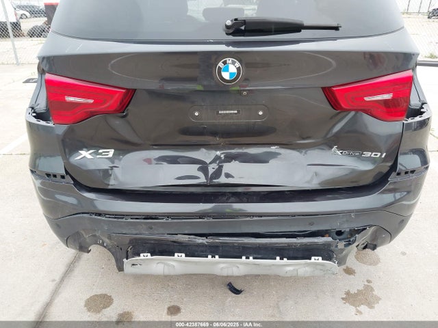 5UXTR9C5XKLD98464 BMW X3