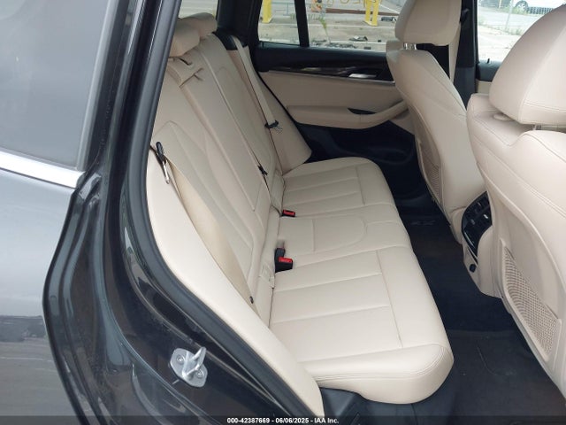 5UXTR9C5XKLD98464 BMW X3