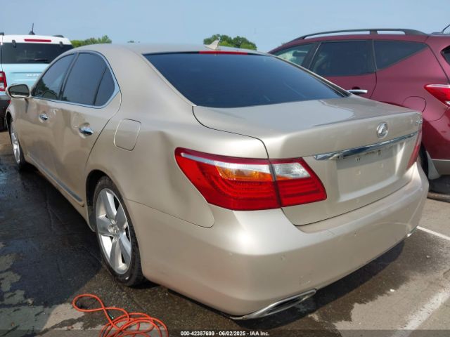 2011 LEXUS LS 460 JTHBL5EF9B5102671 Photo 2