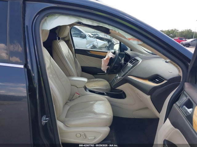 5LMCJ1A94FUJ28930 Lincoln MKC