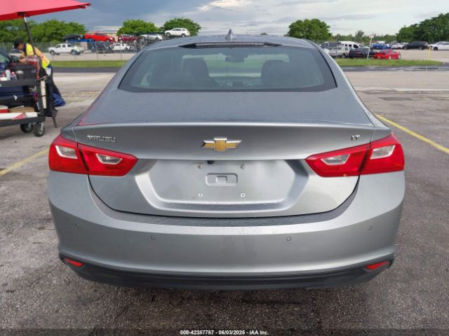 1G1ZD5ST1SF155908 Chevrolet Malibu Fwd 1lt