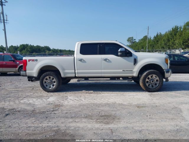 1FT7W2BT7HEE91228 Ford F-250 Lariat