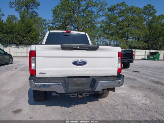 1FT7W2BT7HEE91228 Ford F-250 Lariat