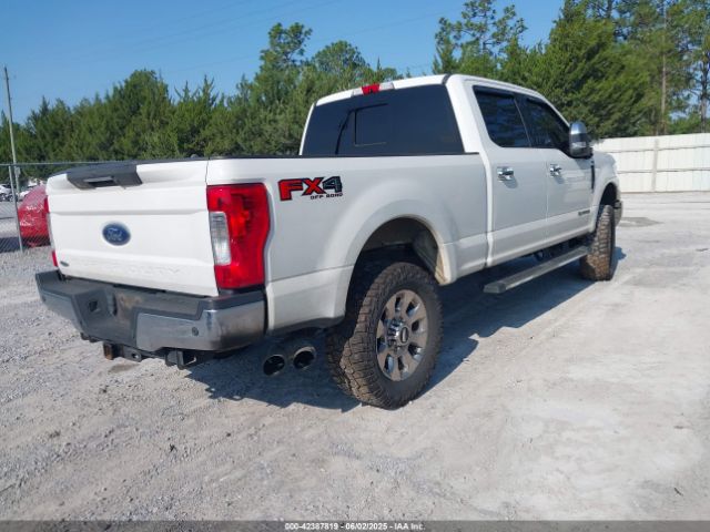 1FT7W2BT7HEE91228 Ford F-250 Lariat