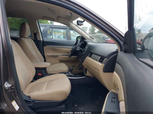 2018 MITSUBISHI OUTLANDER JA4AD3A34JZ065816 Photo 4