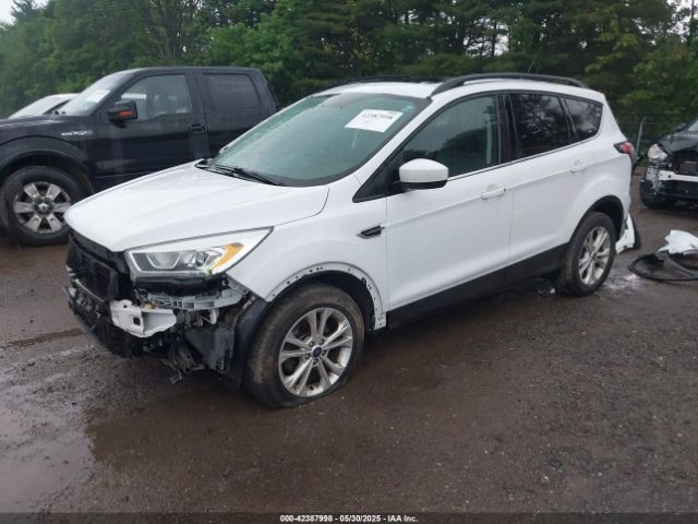 2018 FORD ESCAPE 1FMCU0HD7JUA61943 Photo 1