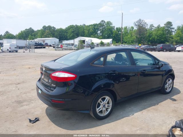 3FADP4BJ3HM153870 Ford FIESTA SE