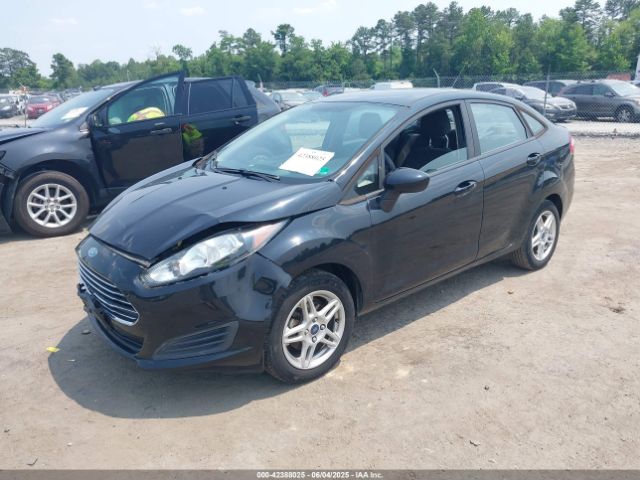 3FADP4BJ3HM153870 Ford FIESTA SE