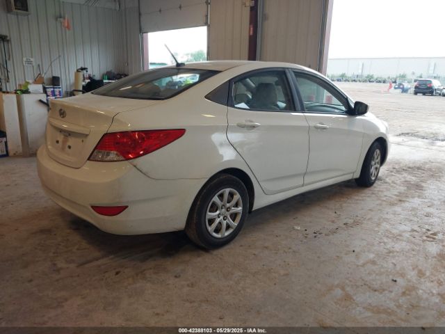 2013 HYUNDAI ACCENT KMHCT4AE7DU450311 Photo 3
