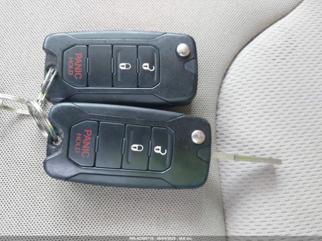 ZACCJBBH0FPB72084 Jeep Renegade Latitude