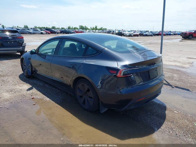 2025 TESLA MODEL 3 5YJ3E1EA3SF951271 Photo 2