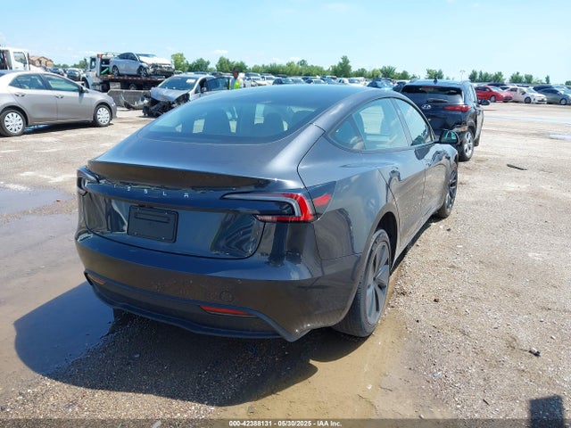 2025 TESLA MODEL 3 5YJ3E1EA3SF951271 Photo 3