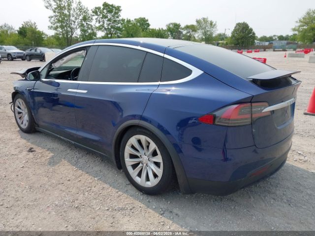 2020 TESLA MODEL X 5YJXCBE22LF231533 Photo 2