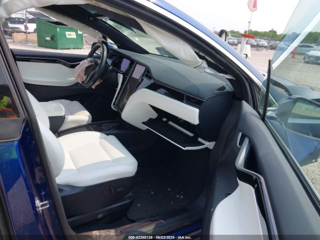 2020 TESLA MODEL X 5YJXCBE22LF231533 Photo 4