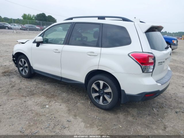 2018 SUBARU FORESTER JF2SJAGC1JH438963 Photo 2