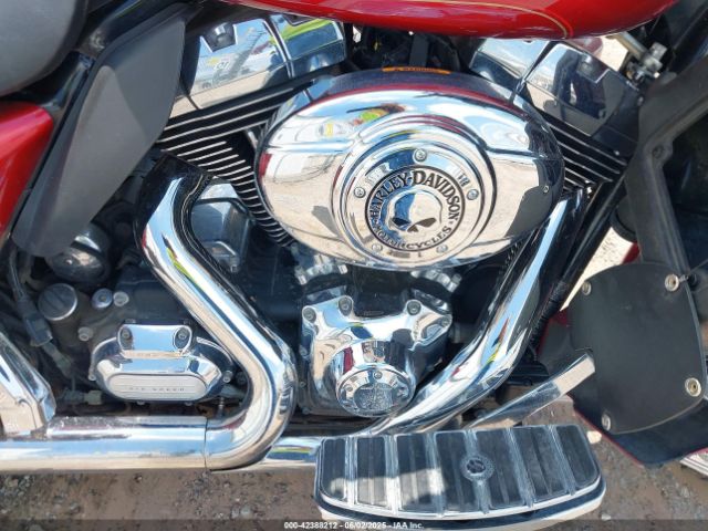 2012 HARLEY-DAVIDSON FLHTCU 1HD1FCM32CB601040 Photo 7