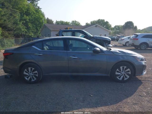 1N4BL4BV4RN437439 Nissan Altima