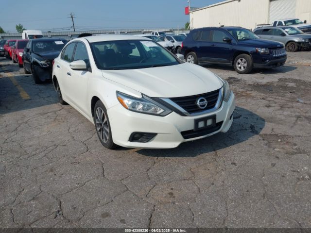 2017 NISSAN ALTIMA 1N4AL3AP1HC126067
