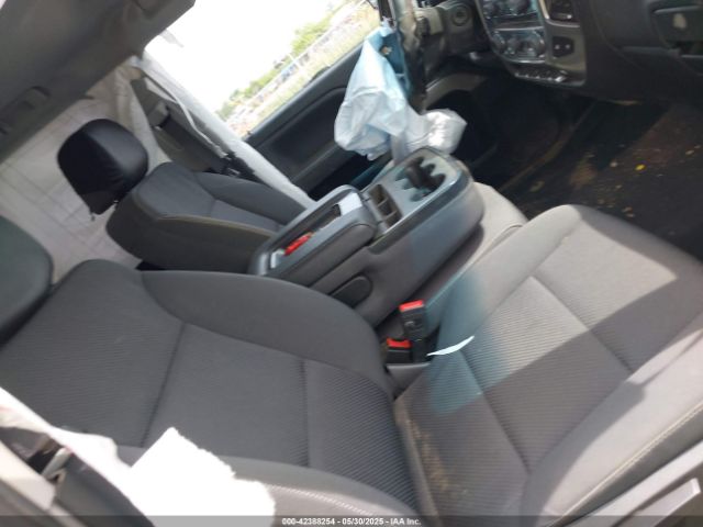 2019 CHEVROLET SILVERADO 1500 LD 2GCVKPEC8K1202412 Photo 4
