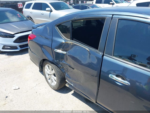 3N1CN7AP9GL883874 Nissan Versa 1.6 Sl