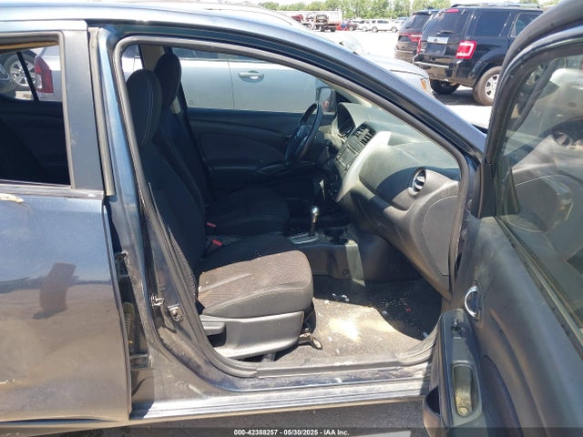 3N1CN7AP9GL883874 Nissan Versa 1.6 Sl