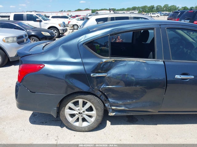 3N1CN7AP9GL883874 Nissan Versa 1.6 Sl