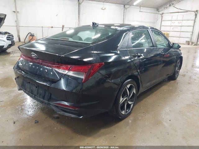 KMHLS4AG2PU436700 Hyundai ELANTRA SEL