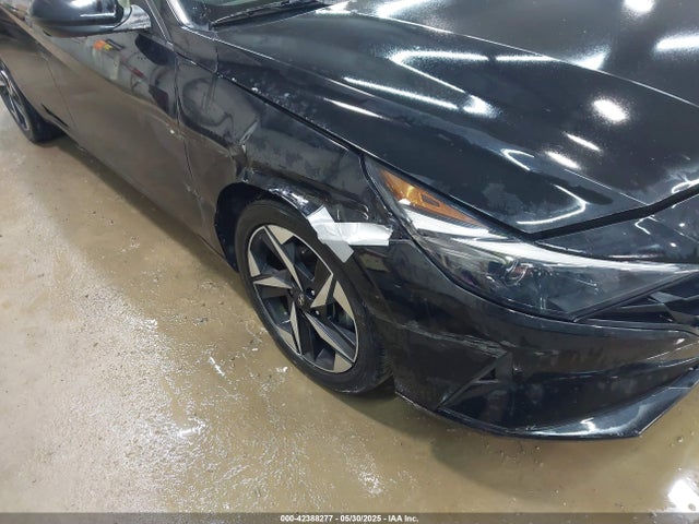 KMHLS4AG2PU436700 Hyundai ELANTRA SEL