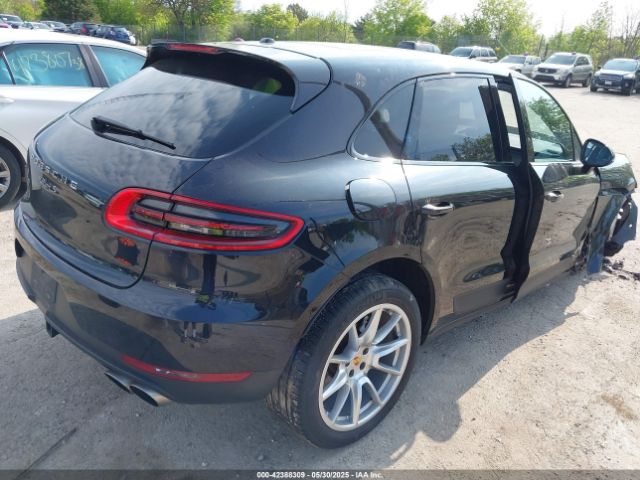 2017 PORSCHE MACAN WP1AB2A56HLB14131 Photo 3