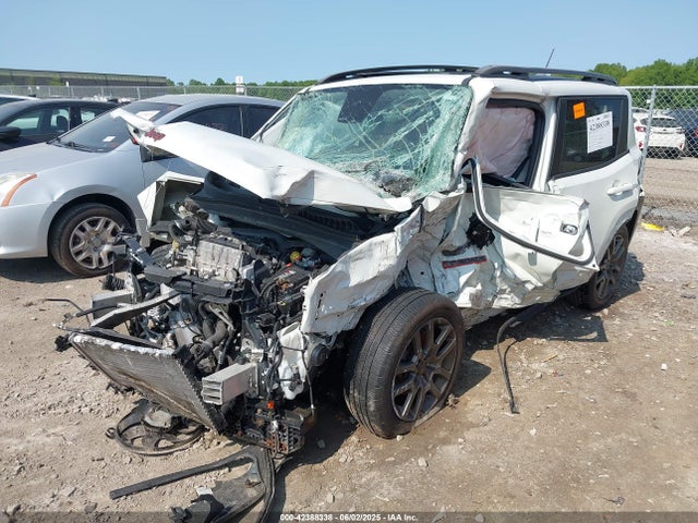 Продаж на аукціоні авто 2016 Jeep Renegade 75th Anniversary, vin: ZACCJBBT5GPC89314, номер лоту: 42388338