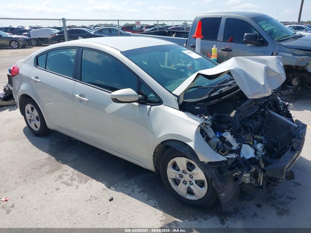 KIA dohc mpi nu 2015 KNAFK4A63F5415143 Image 13