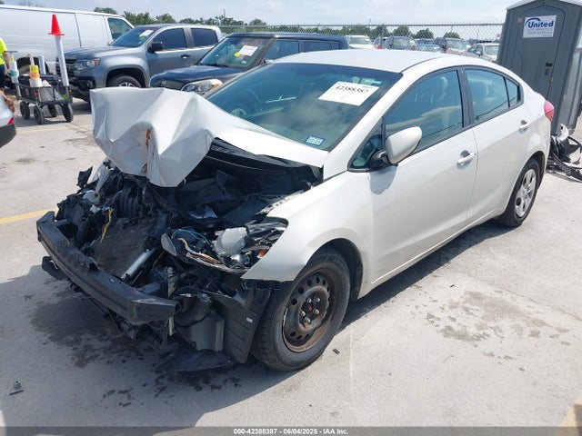 KIA dohc mpi nu 2015 KNAFK4A63F5415143 Image 2