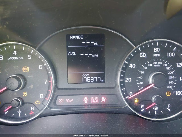 KIA dohc mpi nu 2015 KNAFK4A63F5415143 Image 7
