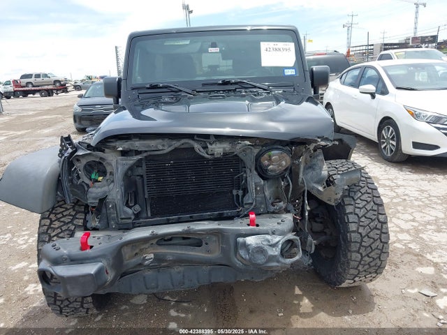 1C4HJWFG6EL308142 Jeep Wrangler