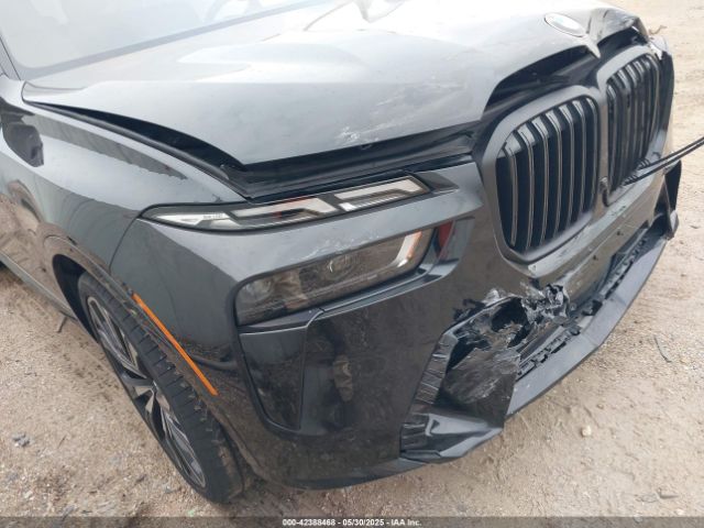 2025 BMW X7 5UX23EM06S9Y05540 Photo 5