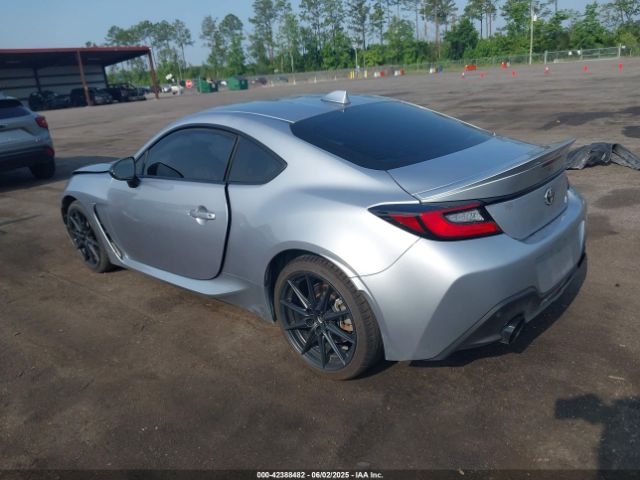 2023 TOYOTA GR86 JF1ZNBE11P9751397 Photo 2