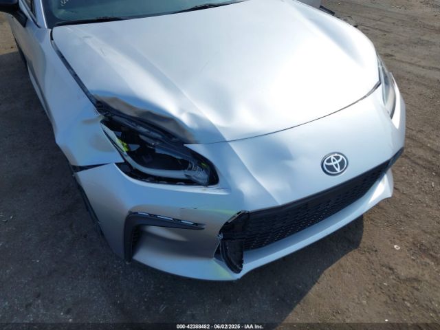 2023 TOYOTA GR86 JF1ZNBE11P9751397 Photo 5