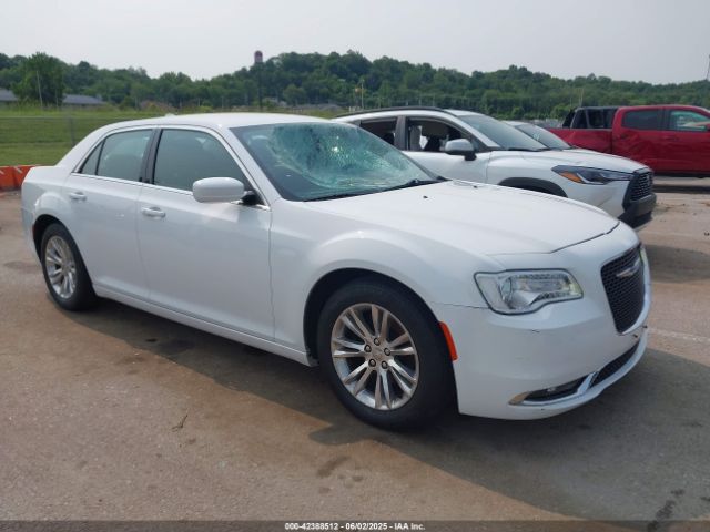 2018 CHRYSLER 300 2C3CCAAG3JH250131