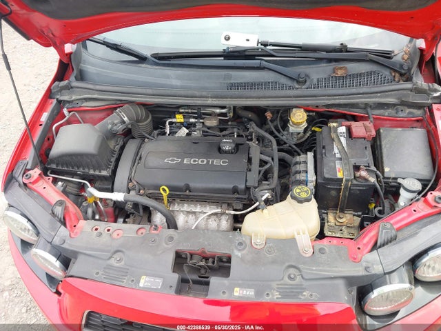 1G1JC5SH8F4220668 Chevrolet Sonic Lt Auto
