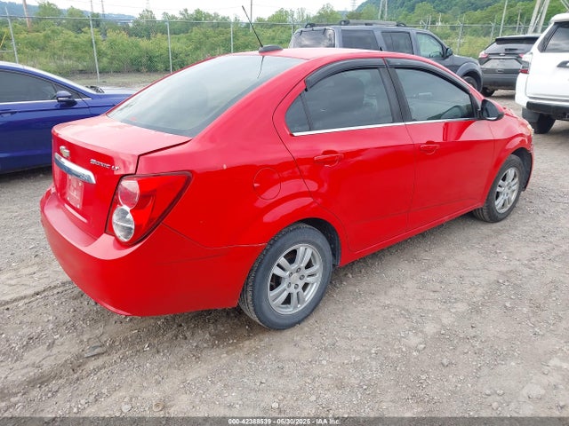1G1JC5SH8F4220668 Chevrolet Sonic Lt Auto