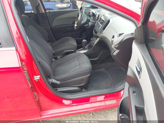1G1JC5SH8F4220668 Chevrolet Sonic Lt Auto