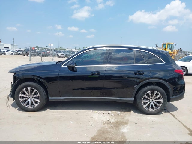 W1NKM4GB2PF051284 Mercedes-Benz m254
